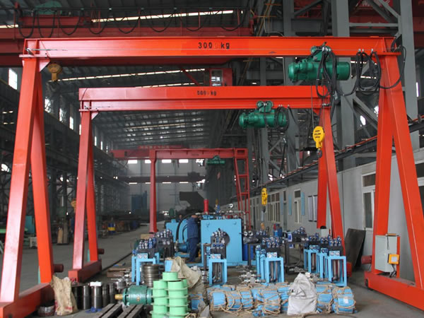 成華牌輕小型簡(jiǎn)易式龍門吊架電動(dòng)款